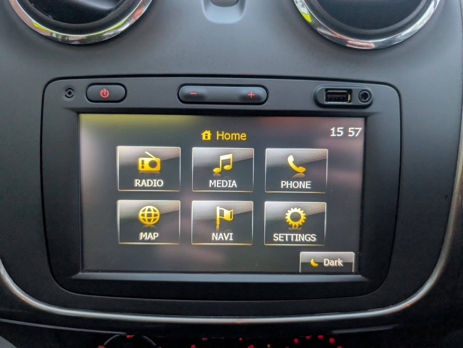 Used Dacia Sandero Stepway 2017 for sale - 76941808: Photo 30