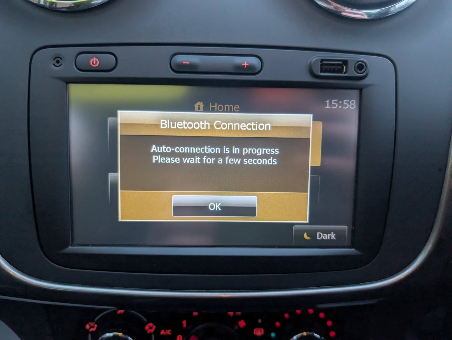 Used Dacia Sandero Stepway 2017 for sale - 76941808: Photo 33