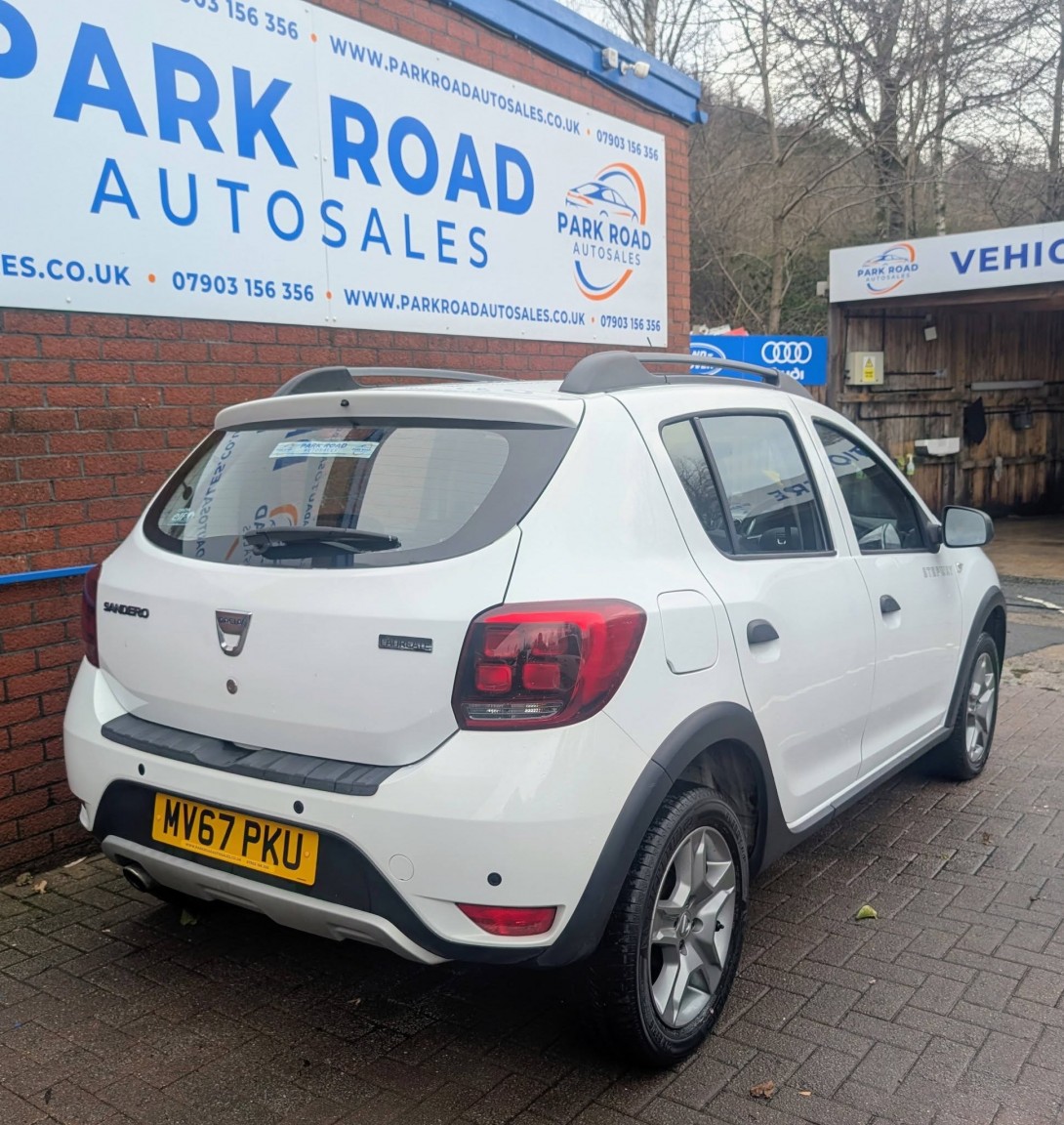 Used Dacia Sandero Stepway 2017 for sale - 76941808: Photo 5