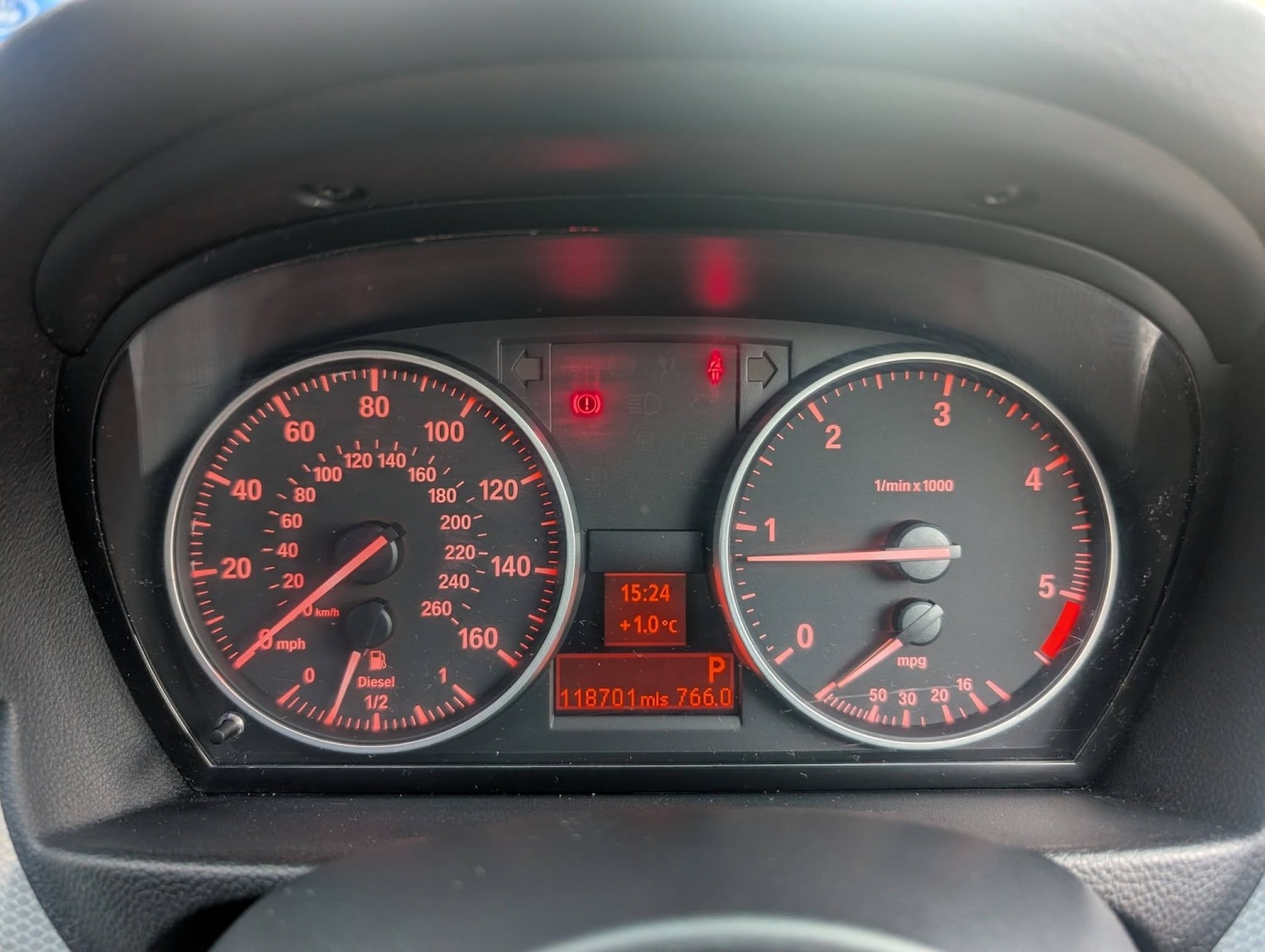 Used BMW 3 Series 2011 for sale - 77089893: Photo 47