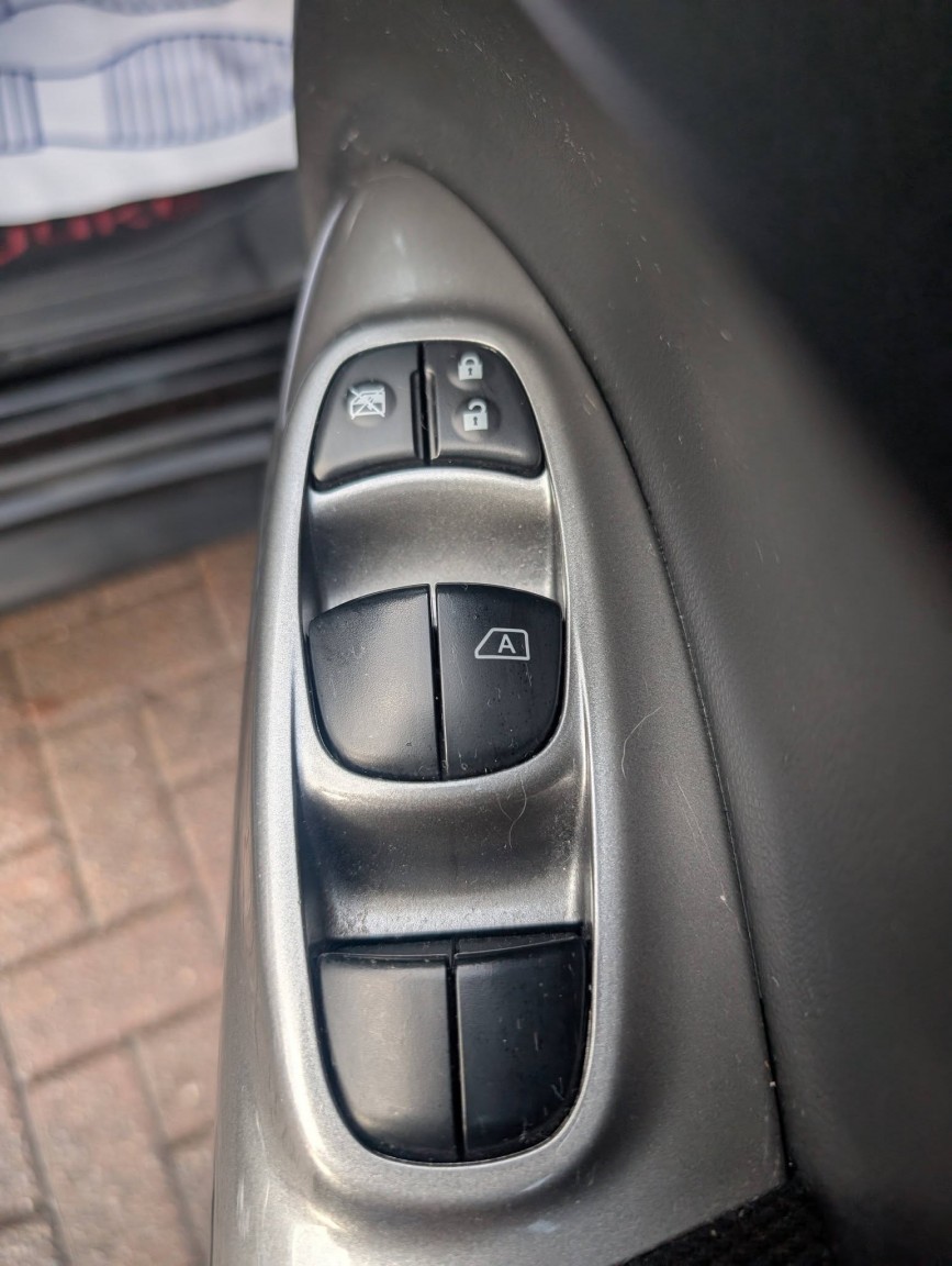 Used Nissan Juke 2015 for sale - 77083301: Photo 34