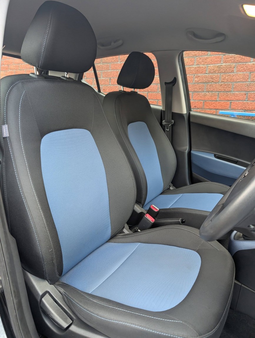 Used Hyundai i10 2015 for sale - 76935371: Photo 11