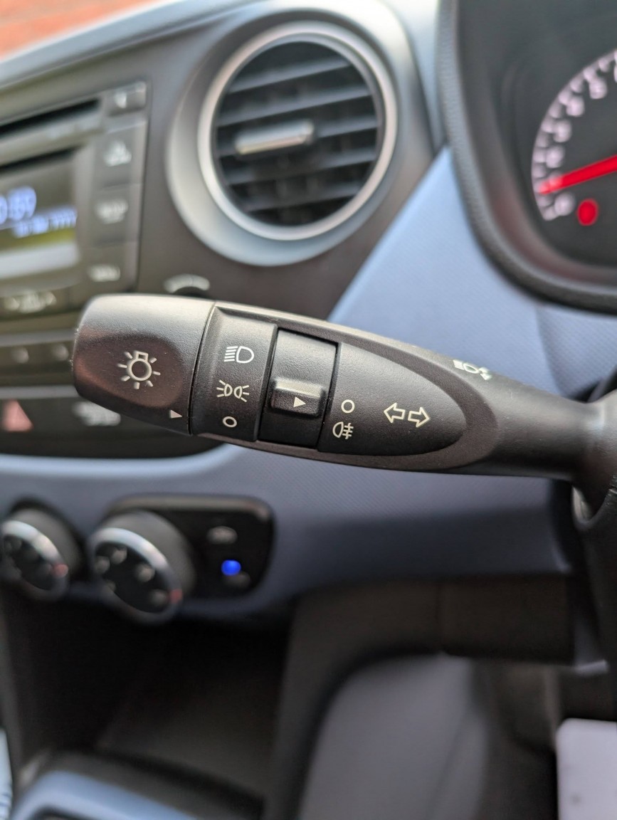 Used Hyundai i10 2015 for sale - 76935371: Photo 20