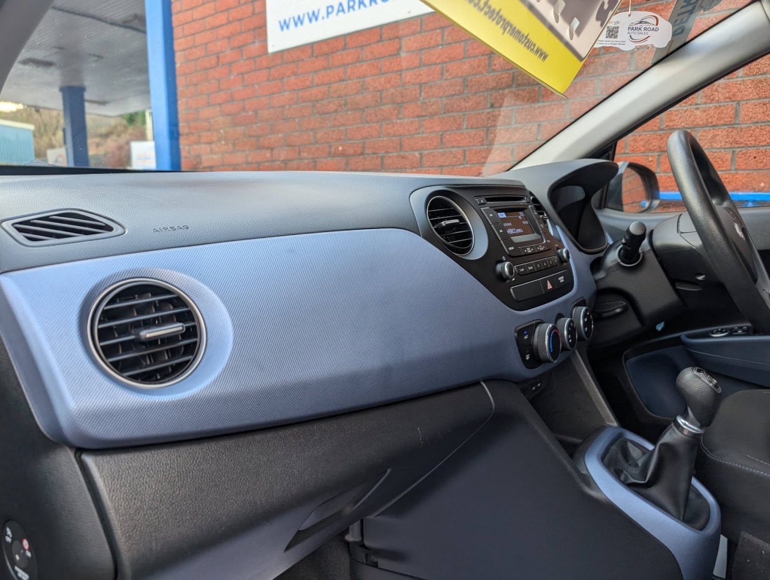 Used Hyundai i10 2015 for sale - 76935371: Photo 30
