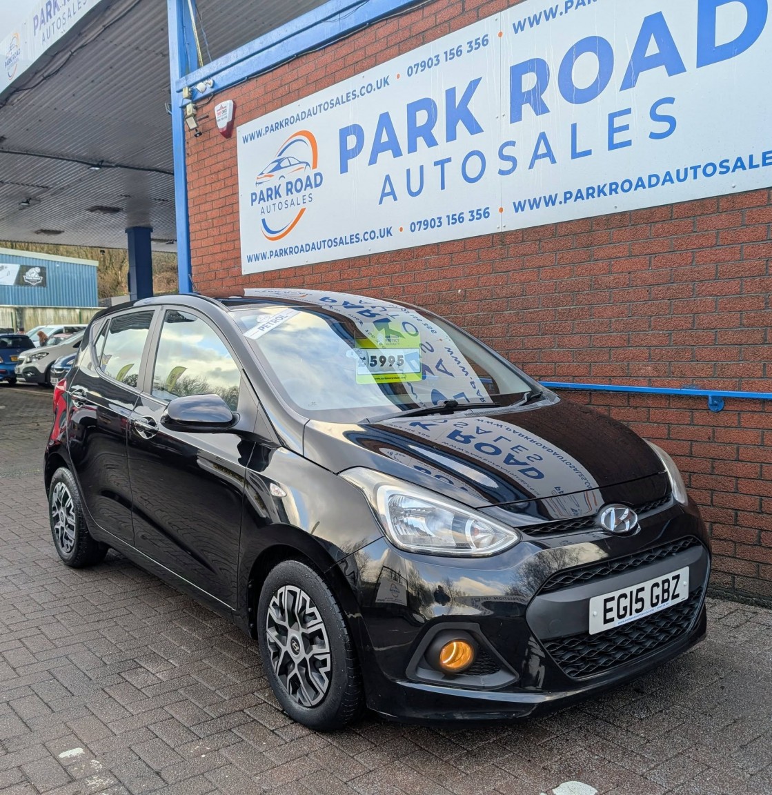 Used Hyundai i10 2015 for sale - 76935371: Photo 4