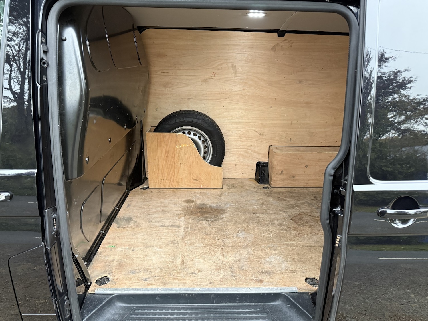 Used Volkswagen Transporter 2022 for sale - 76263001: Photo 11