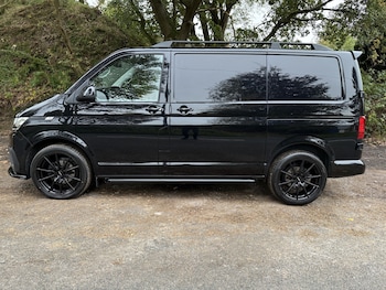 Used Volkswagen Transporter 2022 for sale - 76263001: Photo