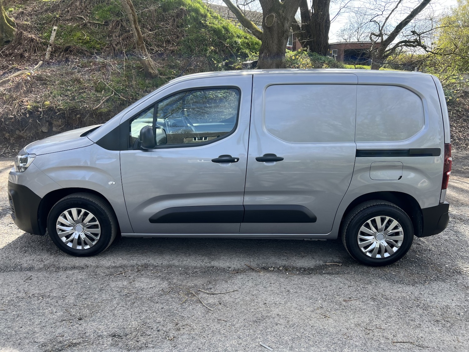 Used Citroen Berlingo 2020 for sale - 78155375: Photo 2