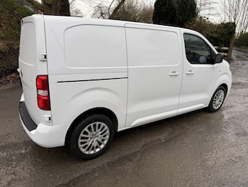 Used Vauxhall Vivaro 2023 for sale - 77844999: Photo