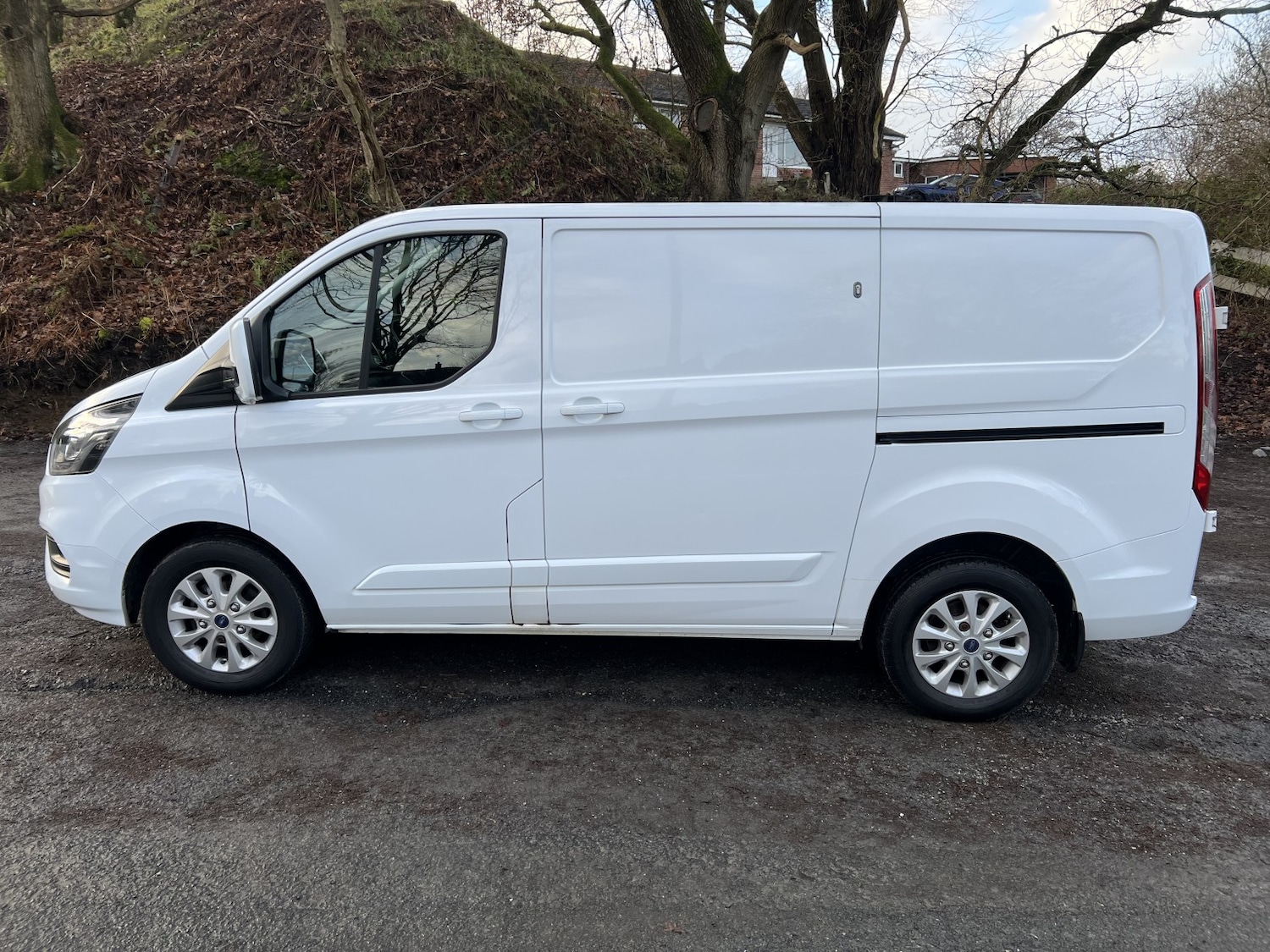 Used Ford Transit Custom 2020 for sale - 77289234: Photo 2