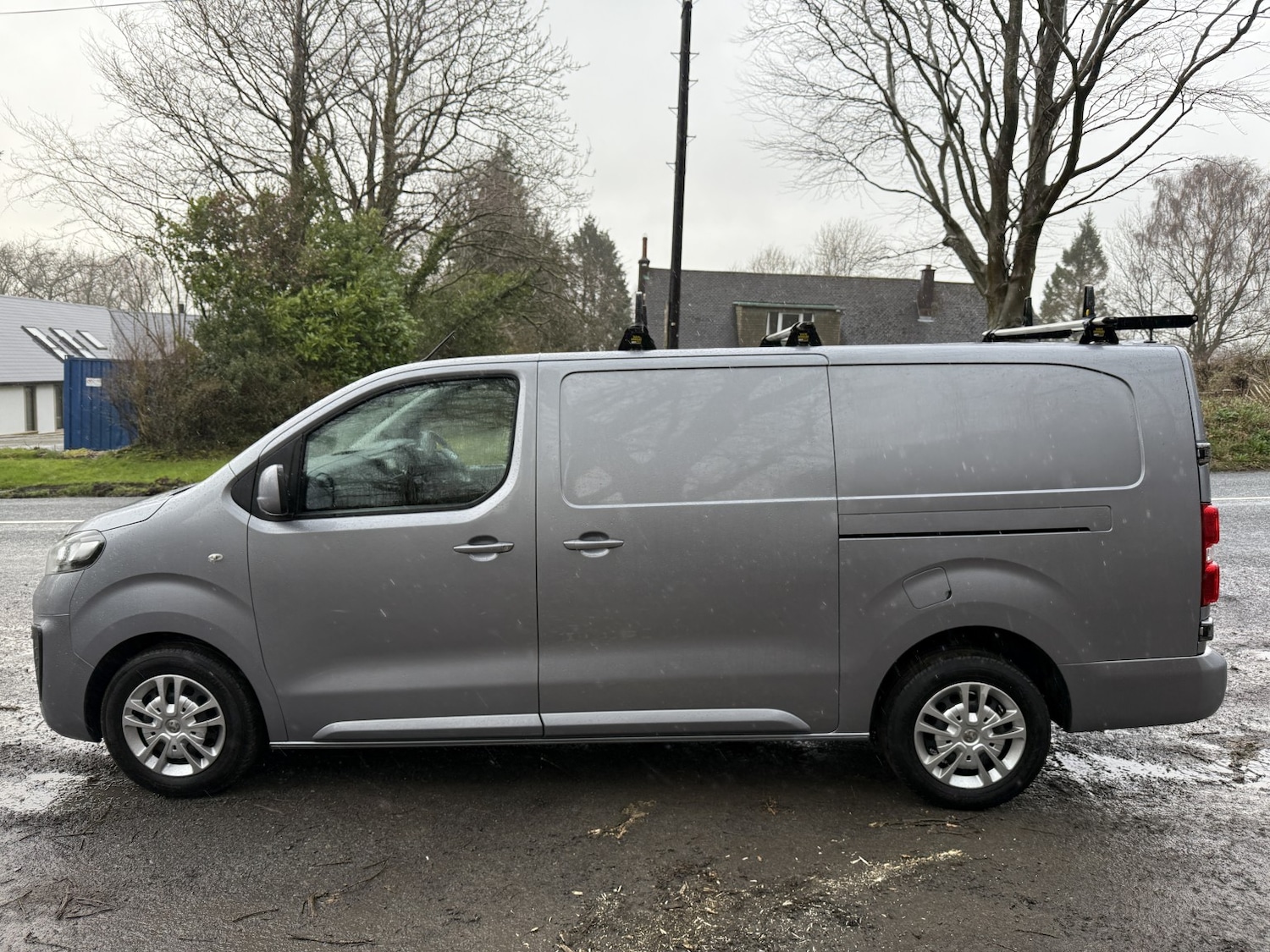 Used Vauxhall Vivaro 2020 for sale - 77881155: Photo 2