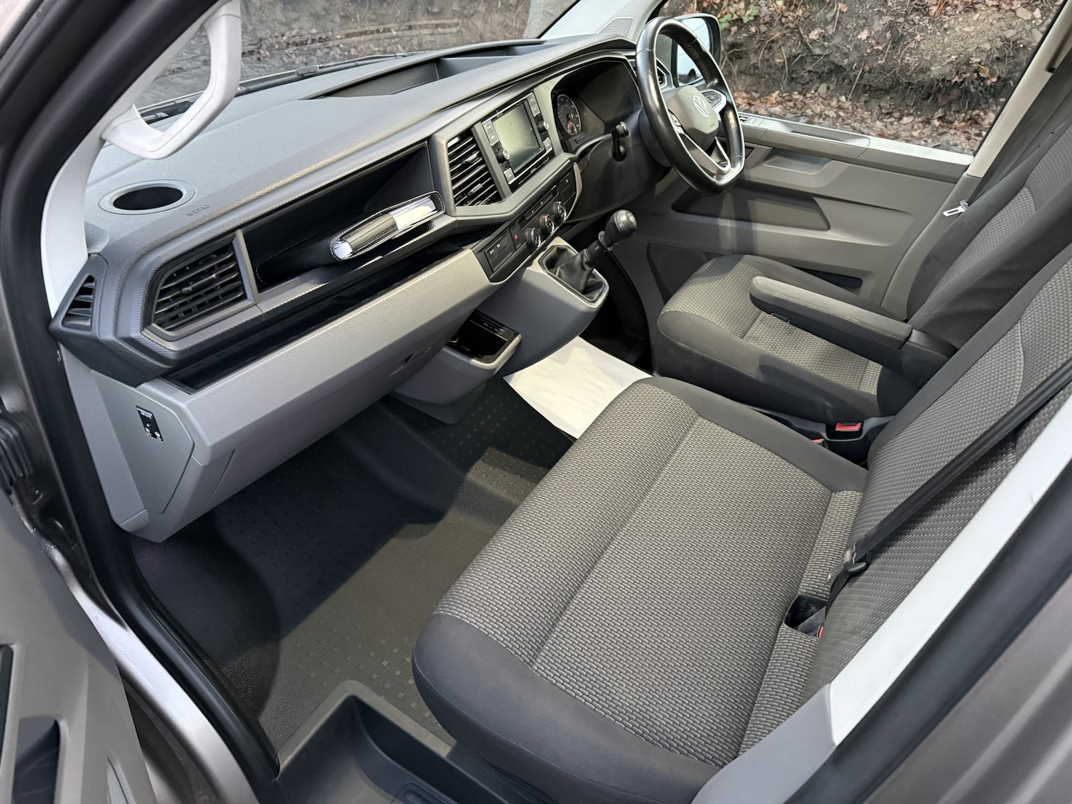 Used Volkswagen Transporter 2022 for sale - 78045578: Photo 9