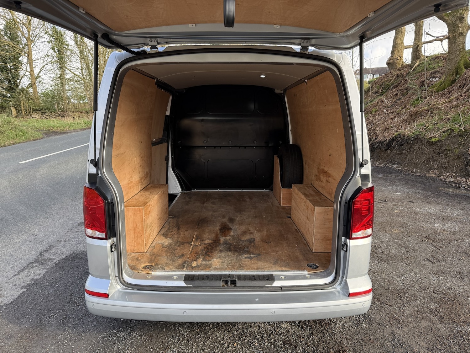 Used Volkswagen Transporter 2023 for sale - 78045682: Photo 11