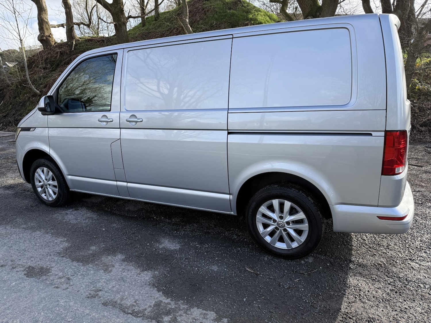 Used Volkswagen Transporter 2023 for sale - 78045682: Photo 3