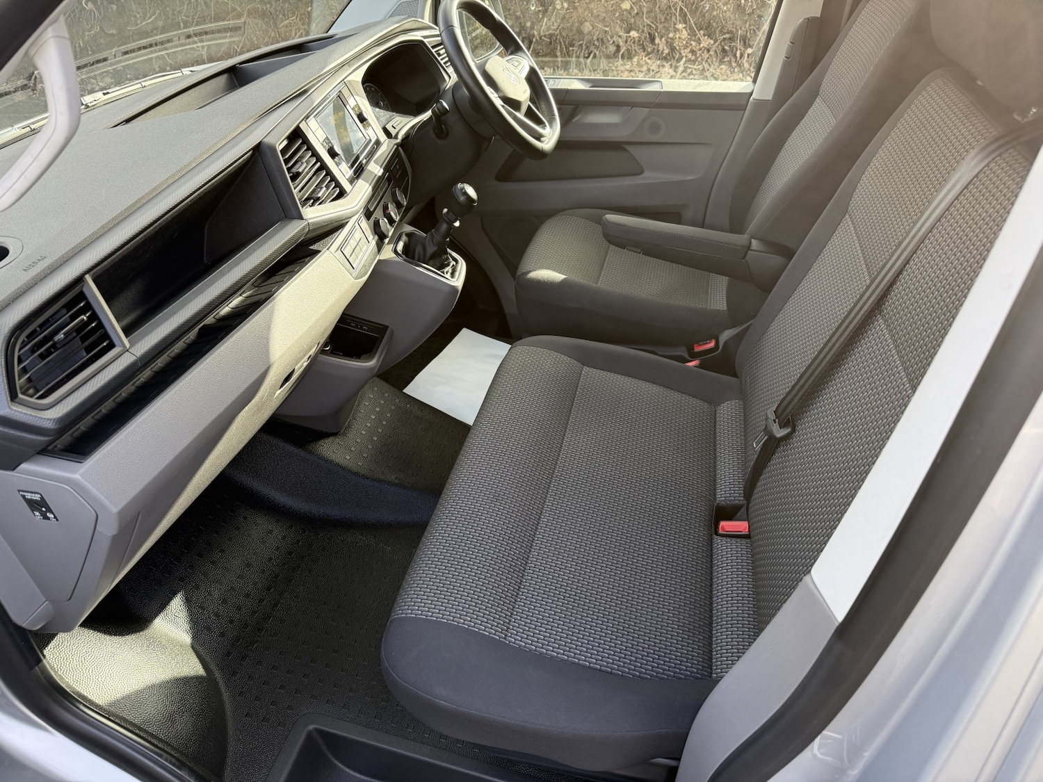 Used Volkswagen Transporter 2023 for sale - 78045682: Photo 8