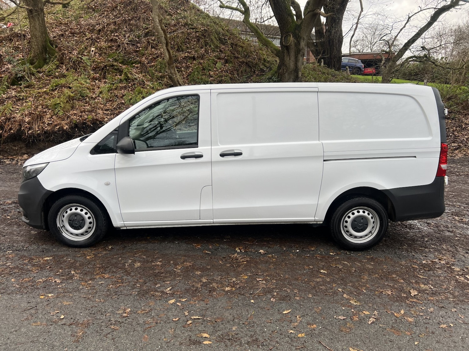 Used Mercedes-Benz Vito 2022 for sale - 76877613: Photo 2