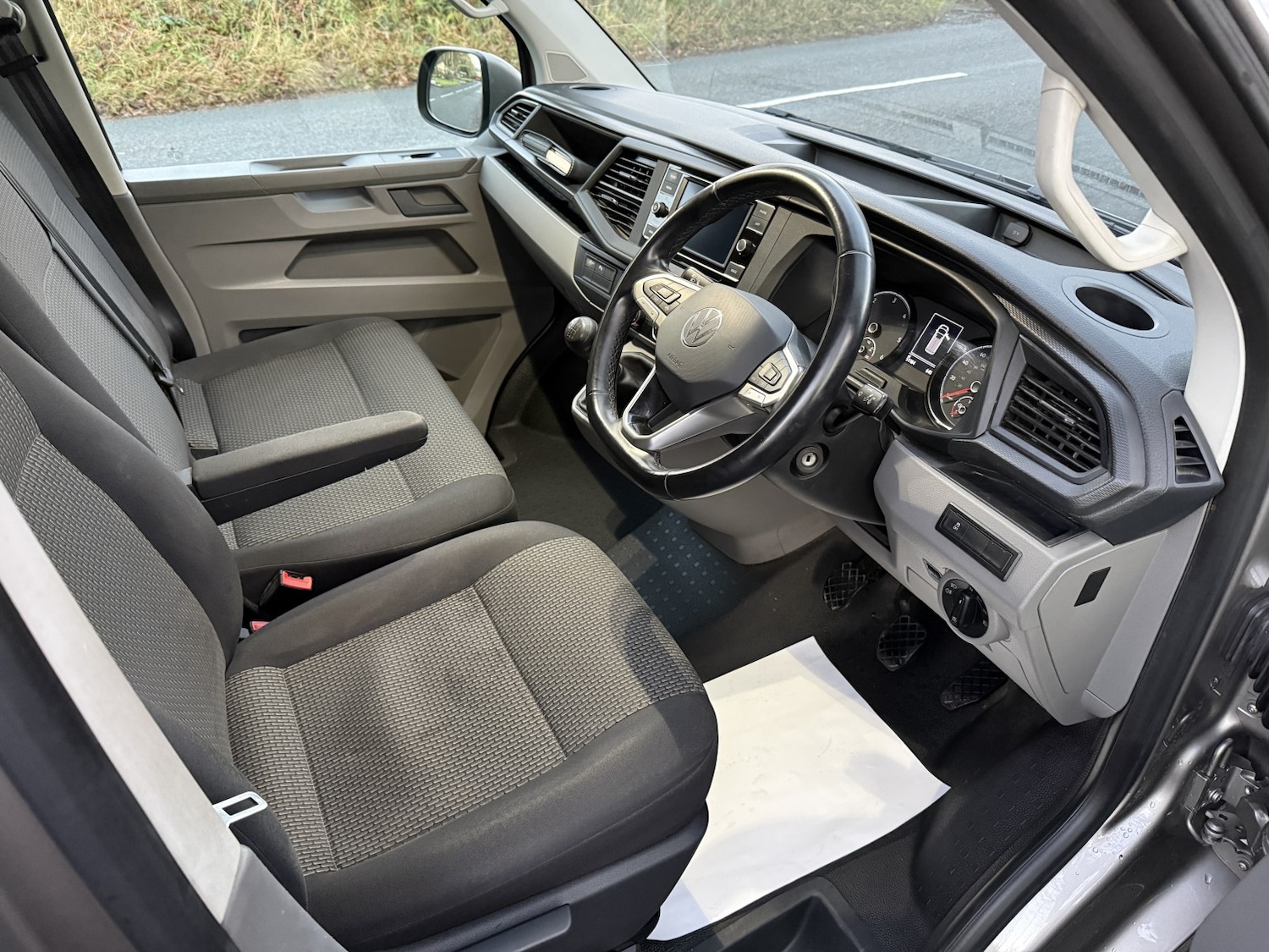 Used Volkswagen Transporter 2023 for sale - 76951093: Photo 7