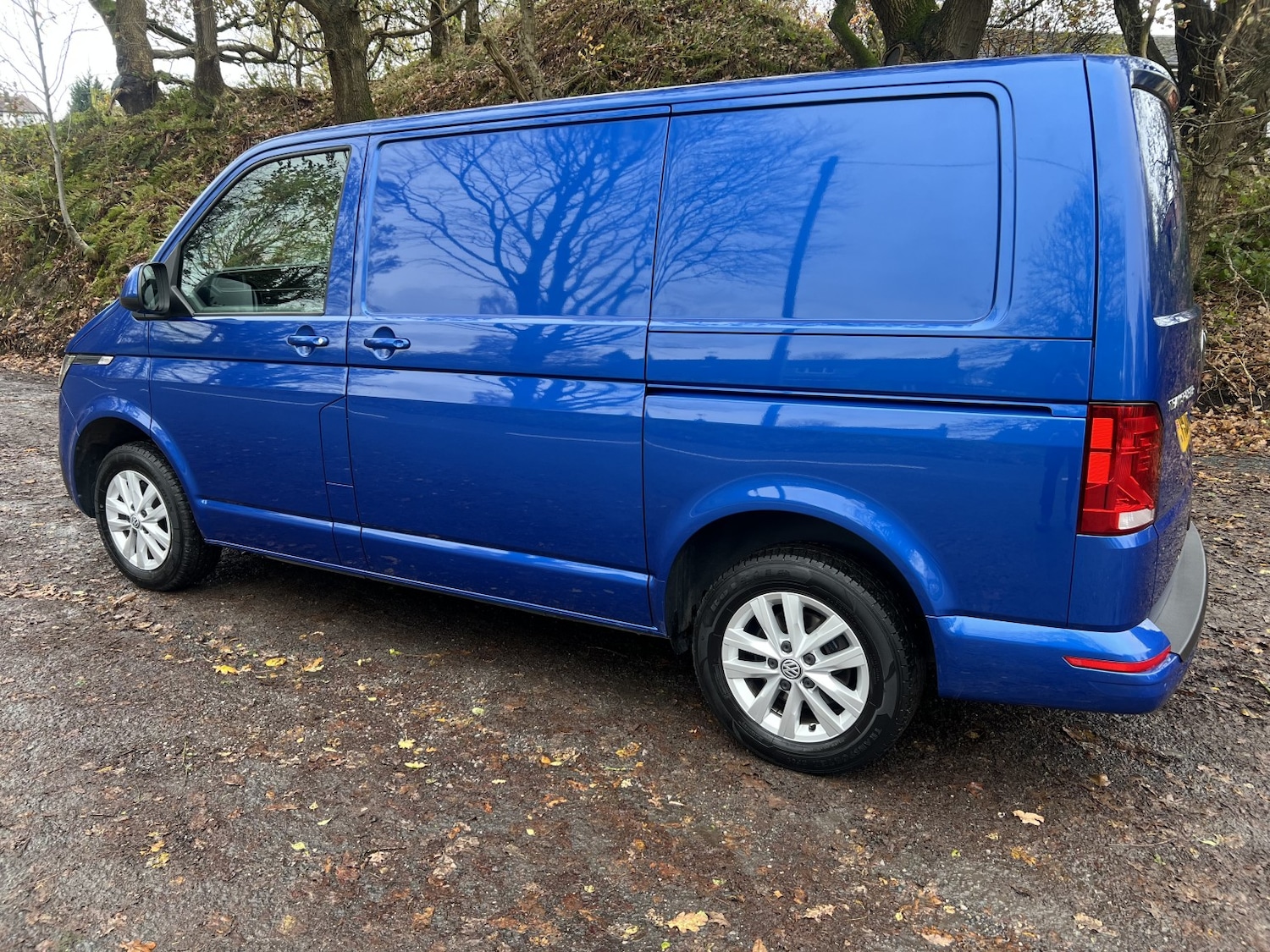 Used Volkswagen Transporter 2023 for sale - 76583323: Photo 3