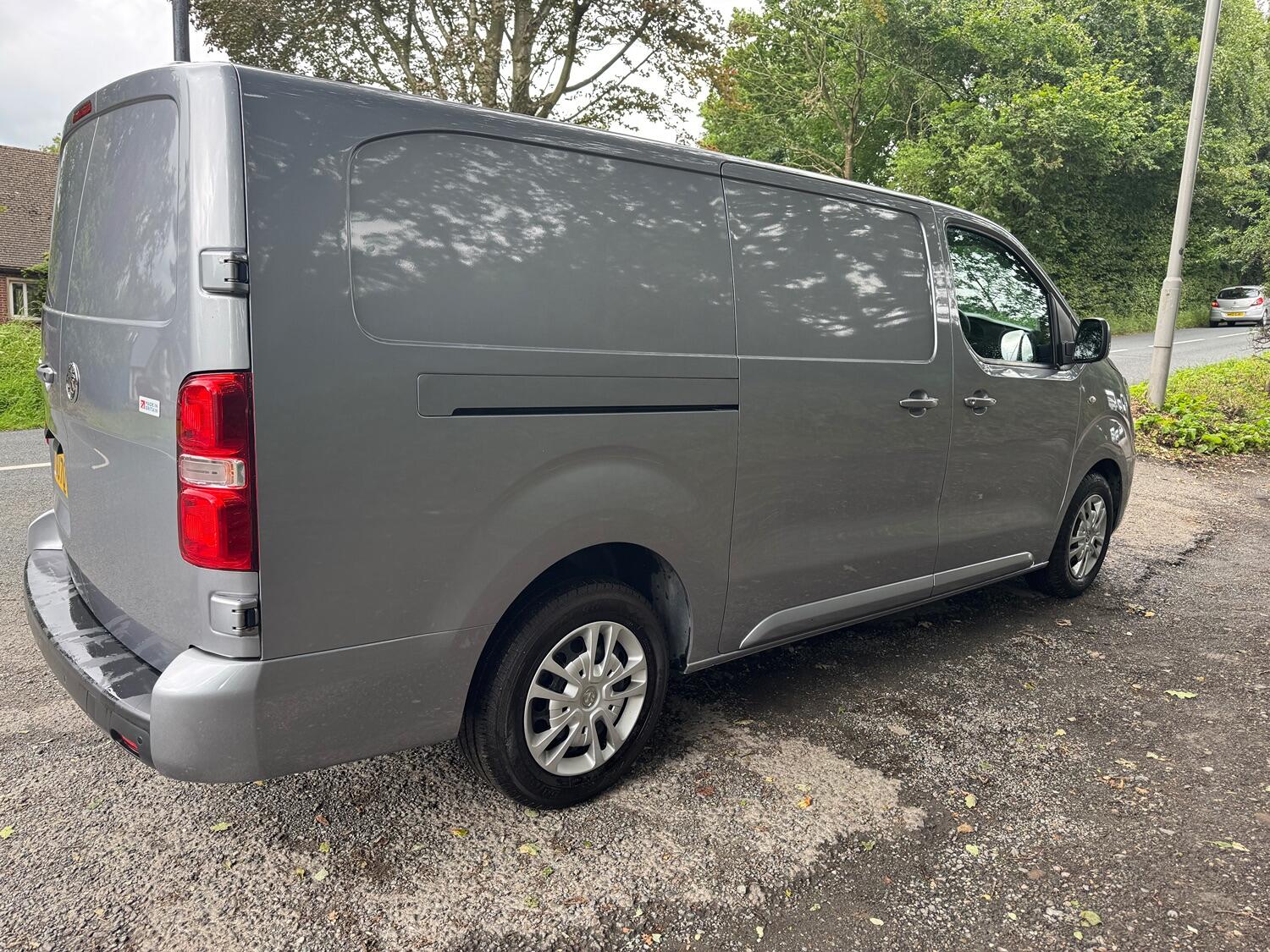 Used Vauxhall Vivaro 2020 for sale - 77721230: Photo 4