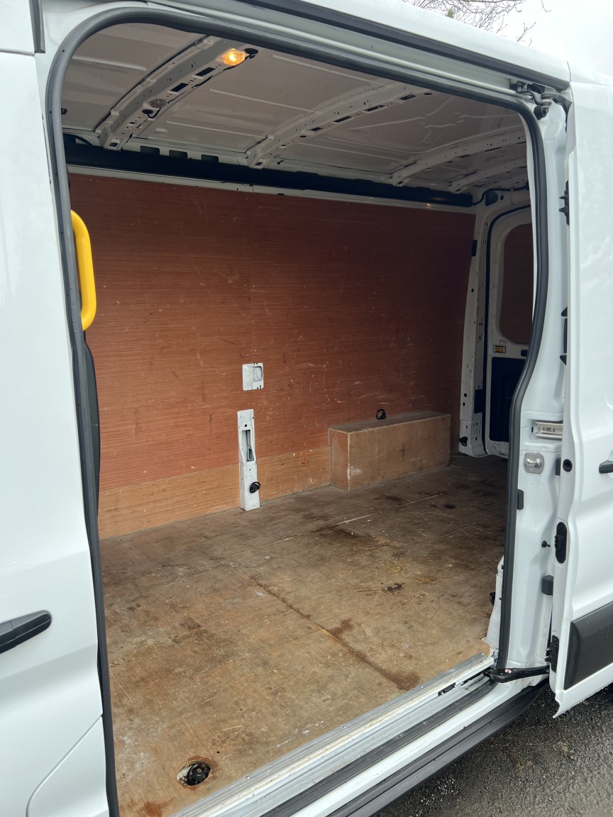 Used Ford Transit 2022 for sale - 78084435: Photo 10