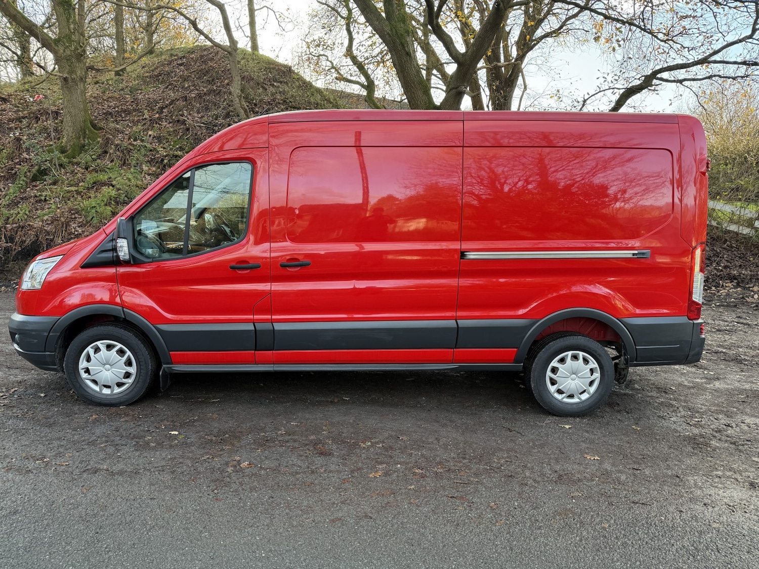 Used Ford Transit 2016 for sale - 76863878: Photo 2