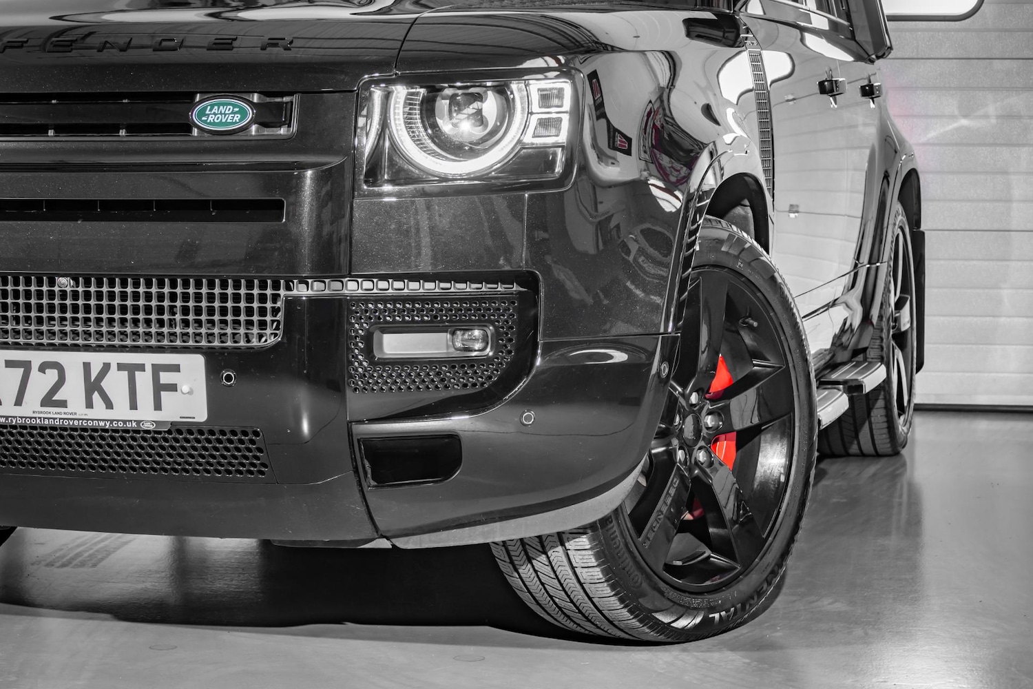 Used Land Rover Defender 2022 for sale - 68302759: Photo 7