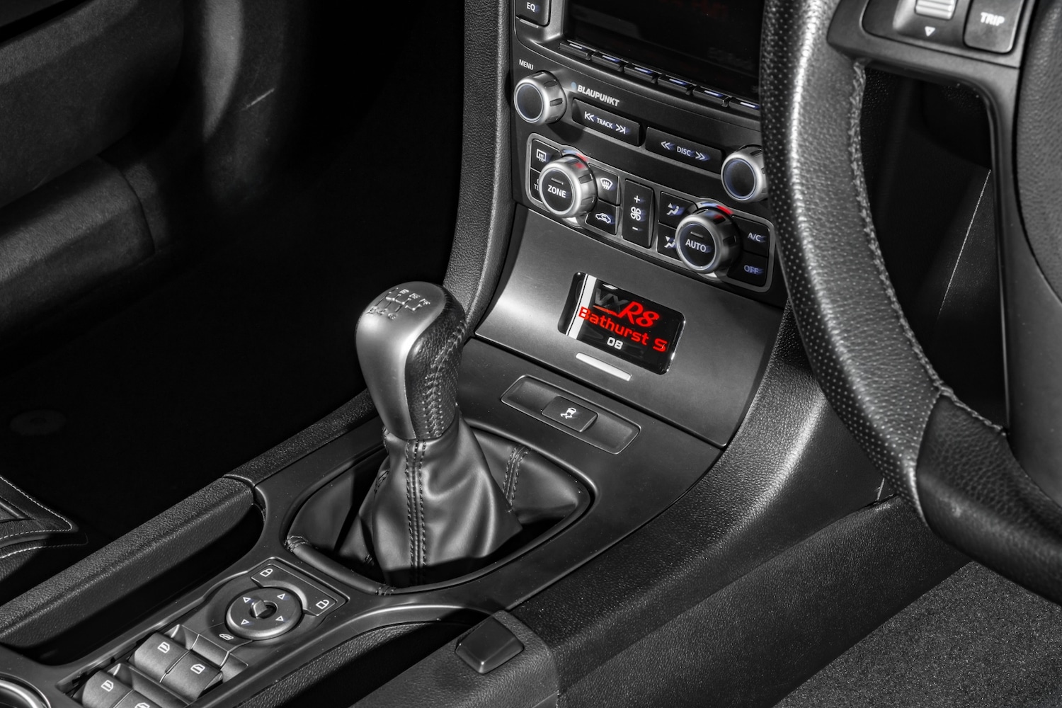 Used Vauxhall VXR8 2009 for sale - 72709464: Photo 11