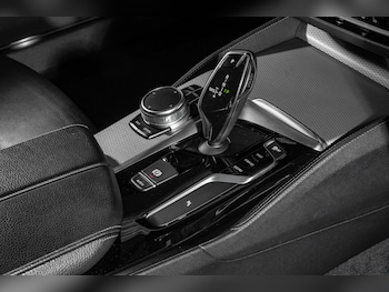 Used BMW 5 Series 2018 for sale - 64864848: Photo