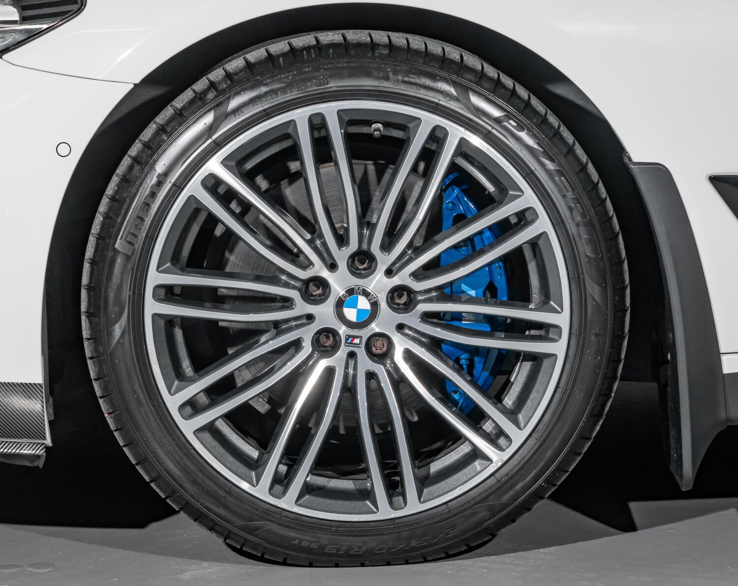 Used BMW 5 Series 2018 for sale - 64864848: Photo 8