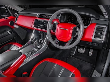 Used Land Rover Range Rover Sport 2018 for sale - 72648886: Photo