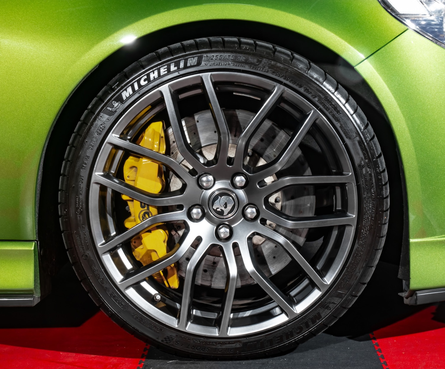 Used Vauxhall VXR8 2015 for sale - 76461536: Photo 14