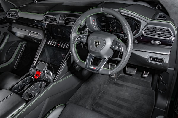 Used Lamborghini Urus 2023 for sale - 75376658: Photo 12