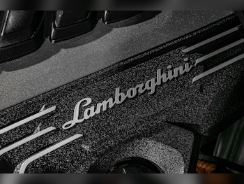 Used Lamborghini Urus 2023 for sale - 75376658: Photo