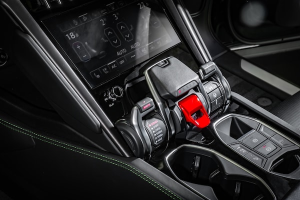 Used Lamborghini Urus 2023 for sale - 75376658: Photo 6