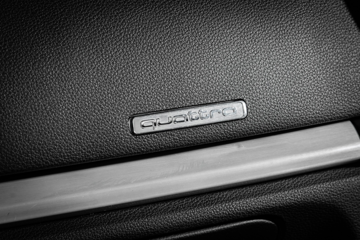 Used Audi A3 2016 for sale - 77744403: Photo 2