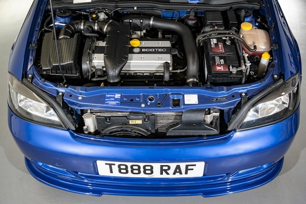 Used Vauxhall Astra 2002 for sale - 64220213: Photo 7