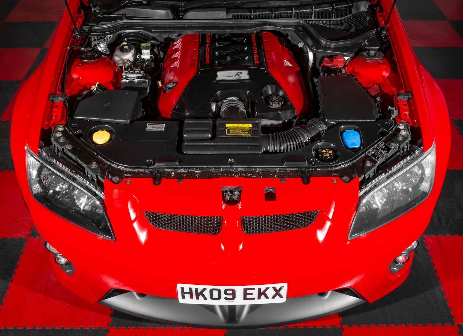 Used Vauxhall VXR8 2009 for sale - 77947428: Photo 5