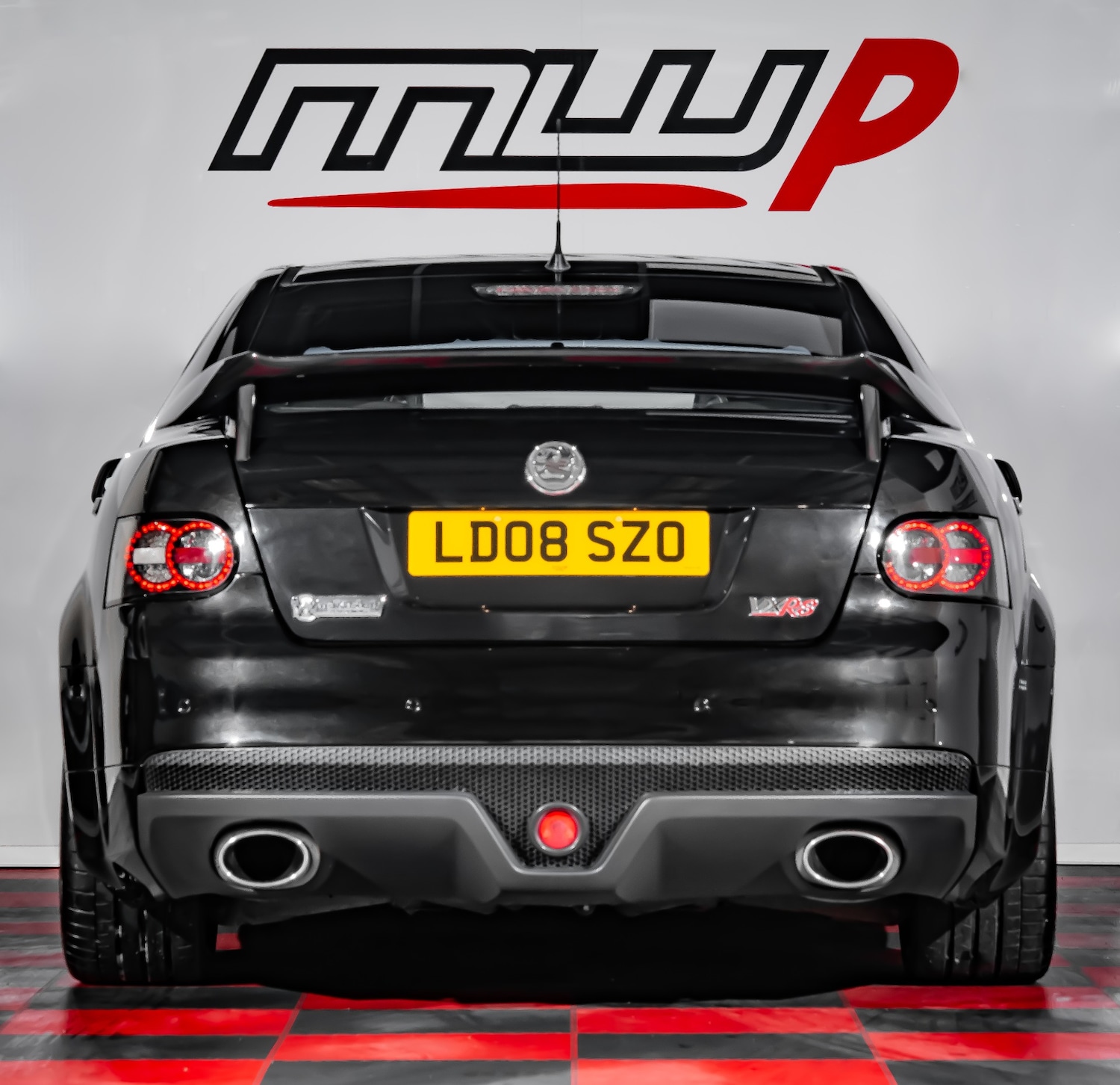 Used Vauxhall VXR8 2008 for sale - 76736792: Photo 4