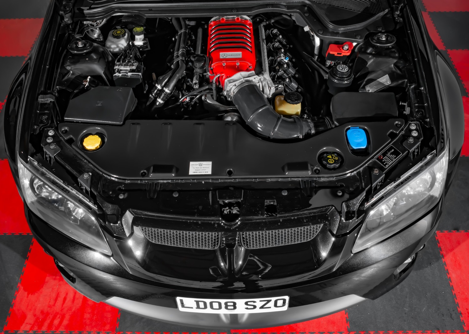 Used Vauxhall VXR8 2008 for sale - 76736792: Photo 5