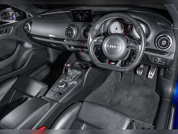 Used Audi A3 2015 for sale - 76219323: Photo 2