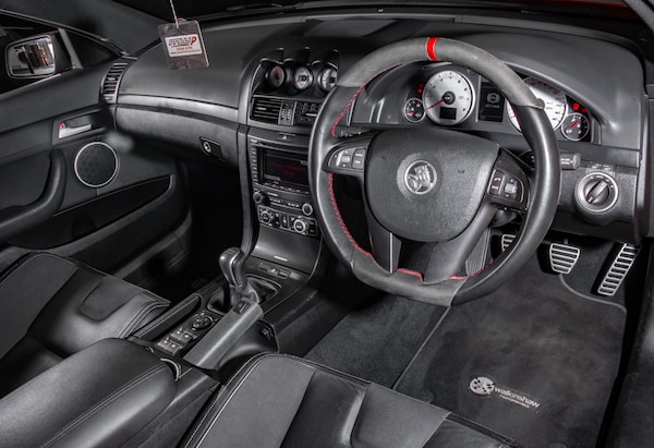 Used Vauxhall VXR8 2007 for sale - 75349618: Photo 3