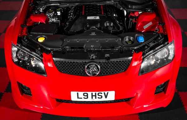 Used Vauxhall VXR8 2007 for sale - 75349618: Photo 6
