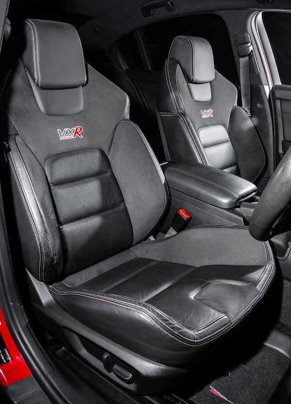 Used Vauxhall VXR8 2007 for sale - 75349618: Photo 9