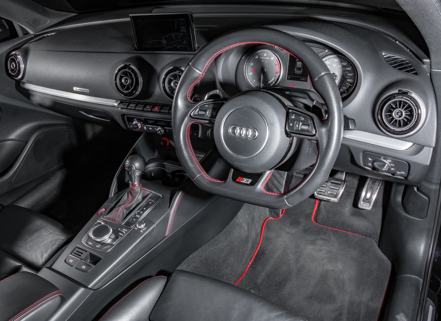 Used Audi A3 2015 for sale - 75943945: Photo 5