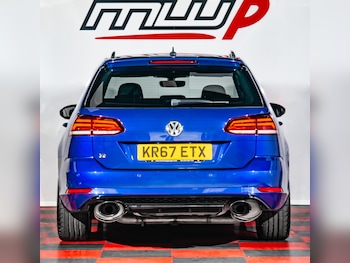 Used Volkswagen Golf 2017 for sale - 76157101: Photo 4