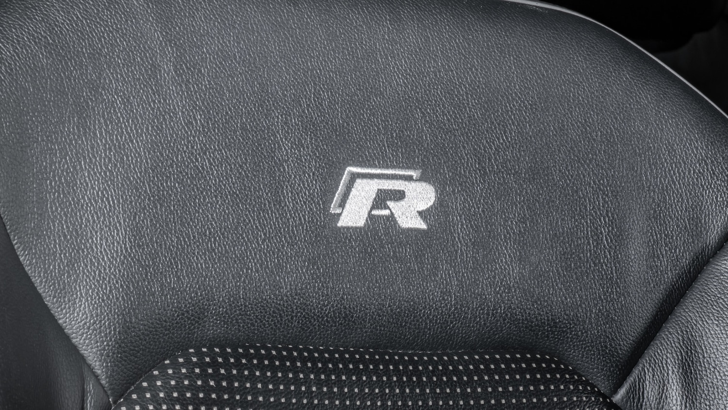 Used Volkswagen Golf 2017 for sale - 76157101: Photo 8