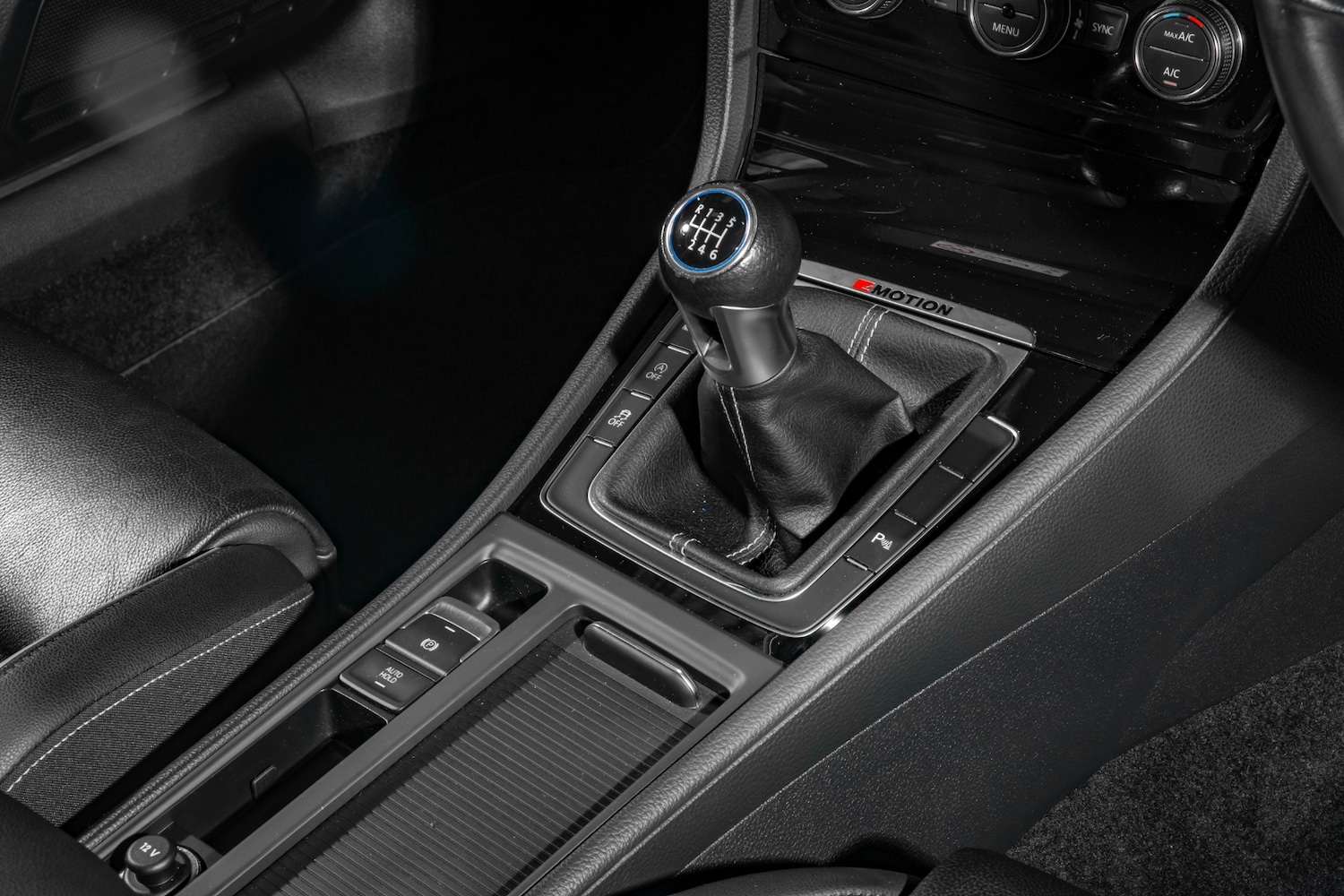 Used Volkswagen Golf 2017 for sale - 77004692: Photo 11