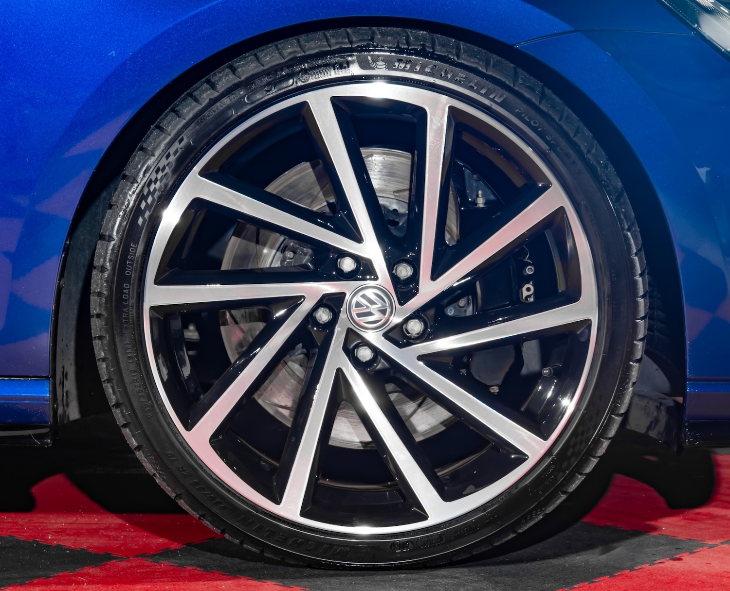 Used Volkswagen Golf 2017 for sale - 77004692: Photo 7