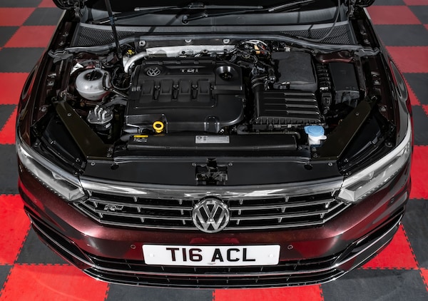 Used Volkswagen Passat 2016 for sale - 74314251: Photo 14