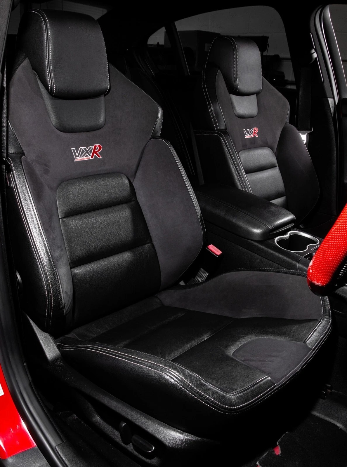 Used Vauxhall VXR8 2007 for sale - 76046675: Photo 6